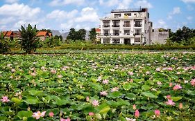 Lotus Hotel Ninh Binh